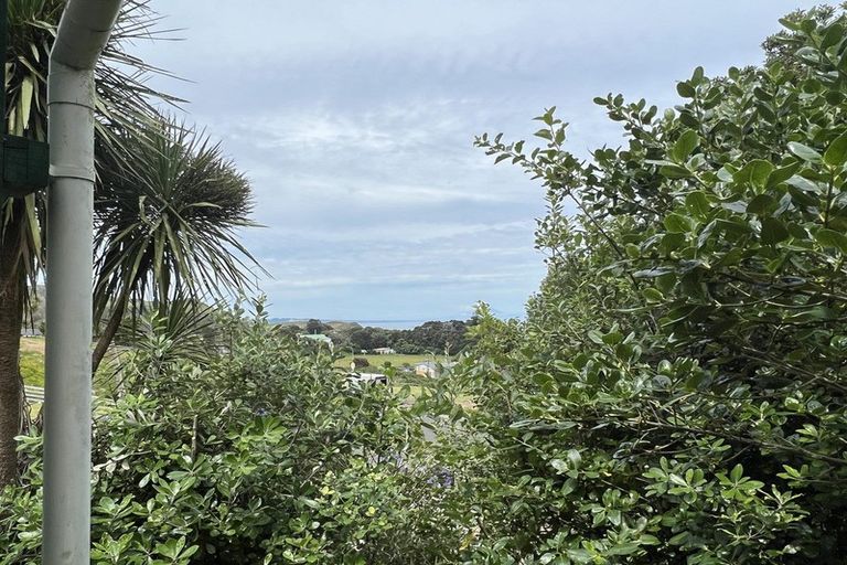 Photo of property in 3 North Street, Mokau, 4376