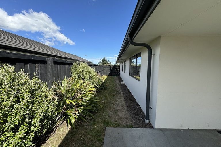 Photo of property in 8 Hartford Crescent, Rolleston, 7615