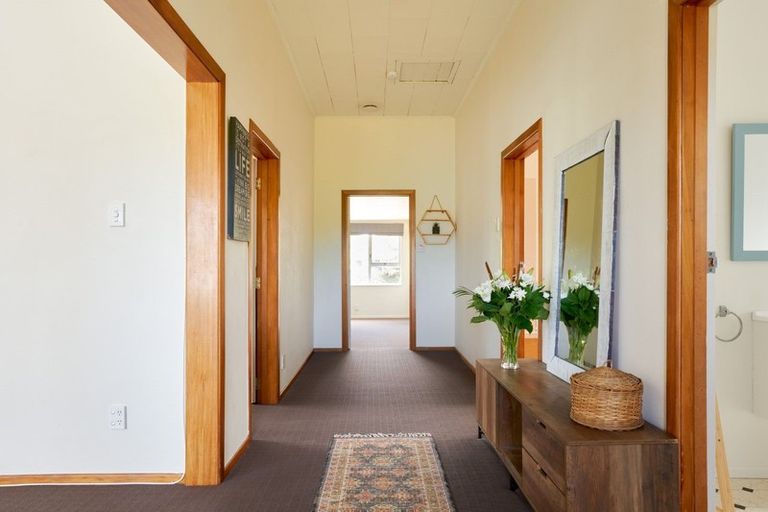 Photo of property in 180 Vigor Brown Street, Napier South, Napier, 4110