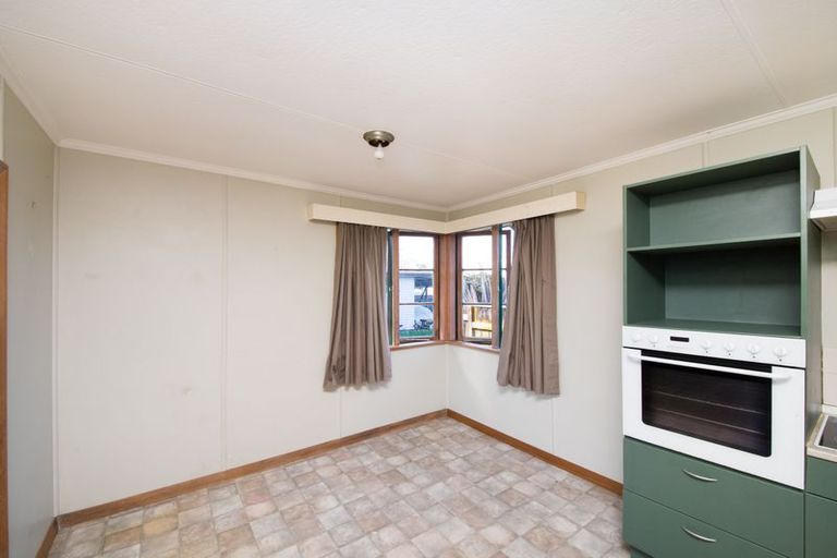 Photo of property in 52 Ferguson Street, Awapuni, Palmerston North, 4412