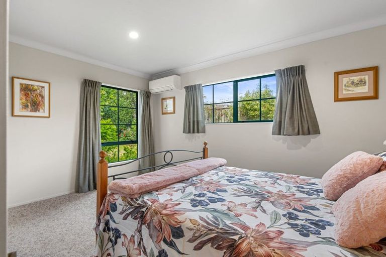 Photo of property in 25 Kahurangi Drive, Lynmore, Rotorua, 3010