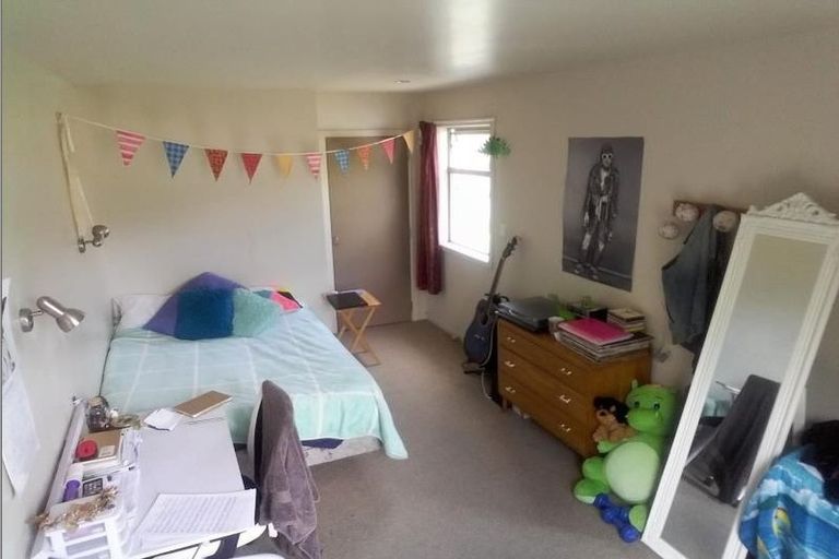 Photo of property in 2/73 Grafton Street, Waltham, Christchurch, 8011