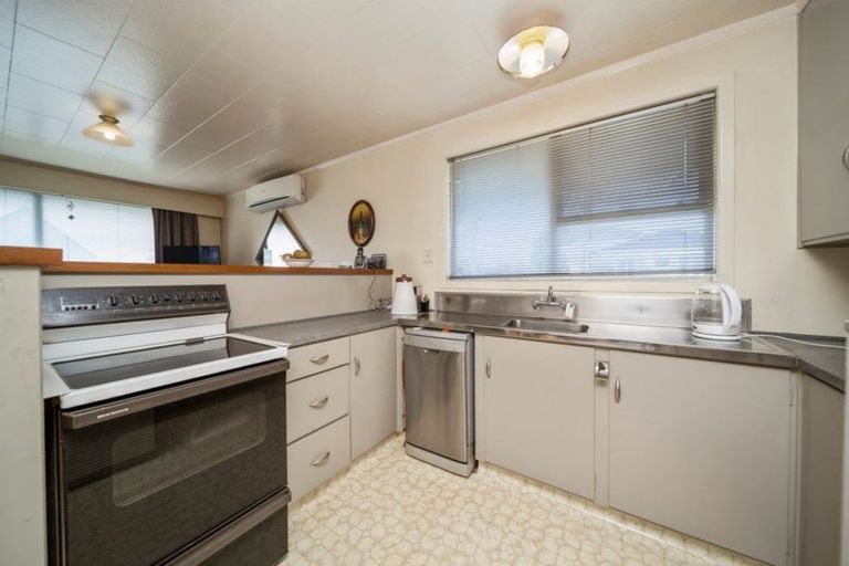 Photo of property in 202 Carrington Street, Vogeltown, New Plymouth, 4310
