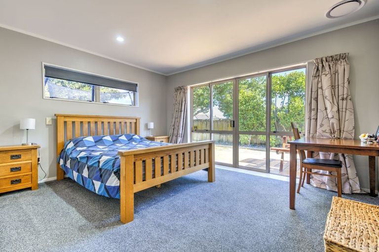 Photo of property in 215 Pukete Road, Pukete, Hamilton, 3200