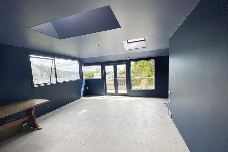 Photo of property in 23 Ferry Road, Days Bay, Lower Hutt, 5013