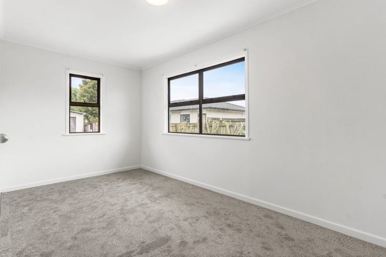 Photo of property in 1/49 Kelvin Road, Papakura, 2110