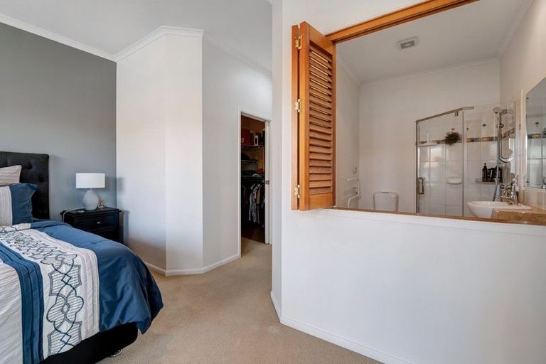 Photo of property in 10 Trimaran Drive, Gulf Harbour, Whangaparaoa, 0930