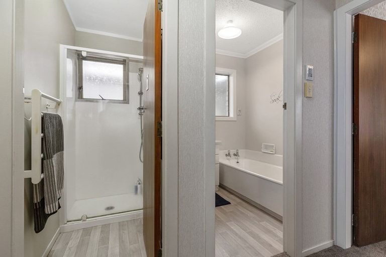 Photo of property in 28b Fuchsia Avenue, Pukete, Hamilton, 3200