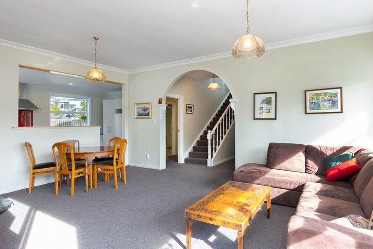 Photo of property in 1 Amelia Crescent, Waikawa, Picton, 7220
