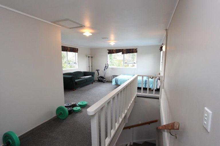 Photo of property in 146 Miranda Street, Stratford, 4332