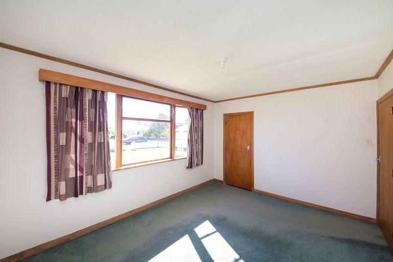Photo of property in 52 Ferguson Street, Awapuni, Palmerston North, 4412