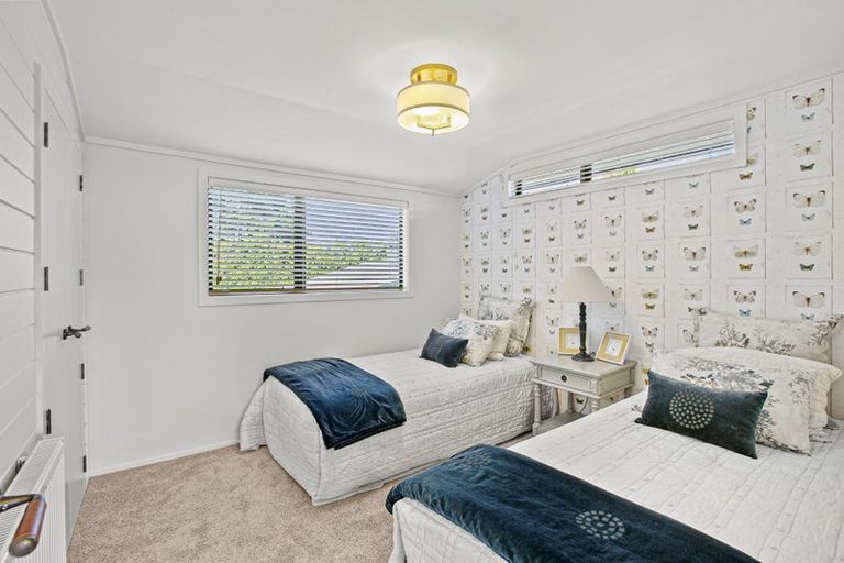 Photo of property in 36 Manutahi Road, Hillsborough, New Plymouth, 4372