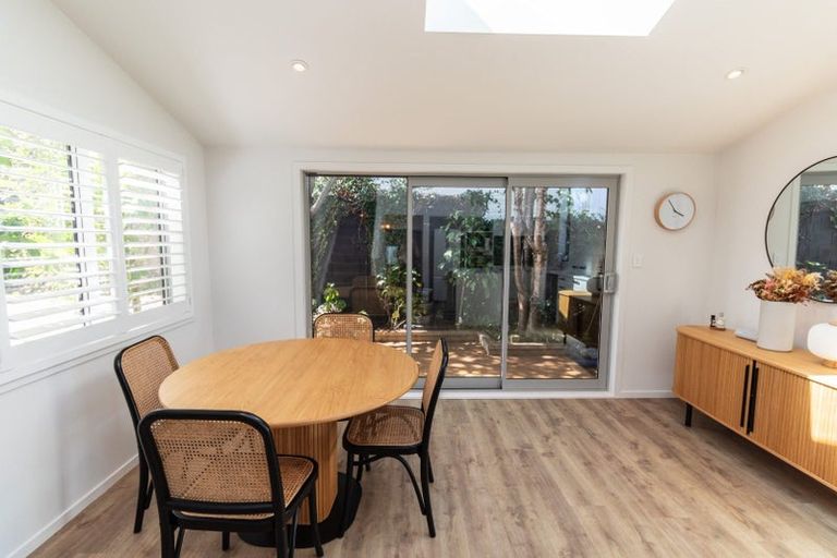 Photo of property in 23a Akaroa Drive, Maupuia, Wellington, 6022