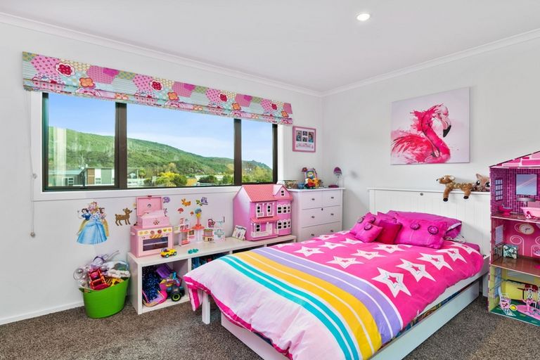 Photo of property in 62 Kenrigg Road, Kinloch, Taupo, 3377