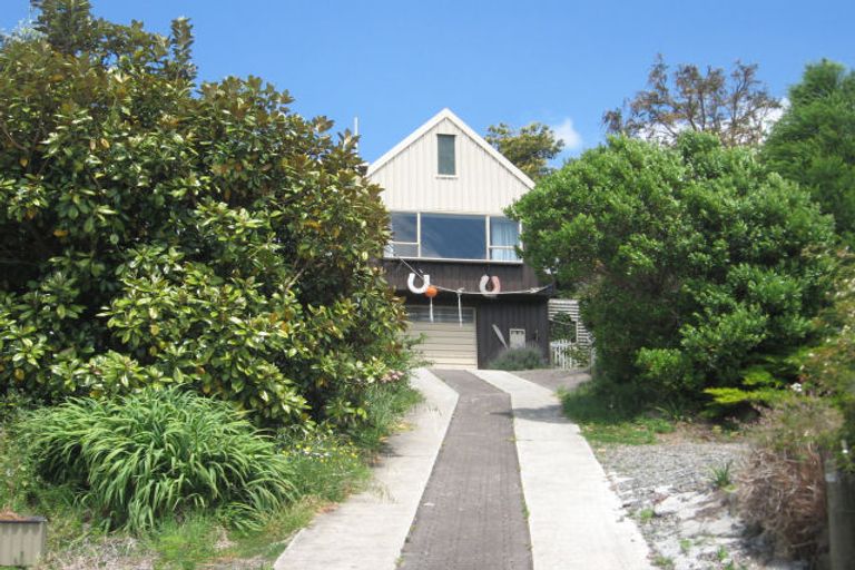 Photo of property in 10 Moana Drive, Tanners Point, Katikati, 3177