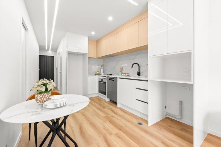 Photo of property in 5/48 Kapuka Road, Mangere Bridge, Auckland, 2022