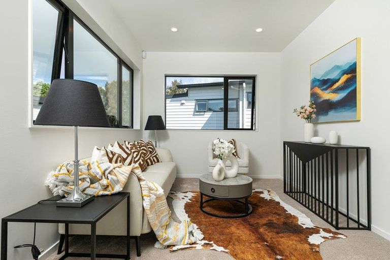 Photo of property in 3 Riroriro Road, Hobsonville, Auckland, 0616