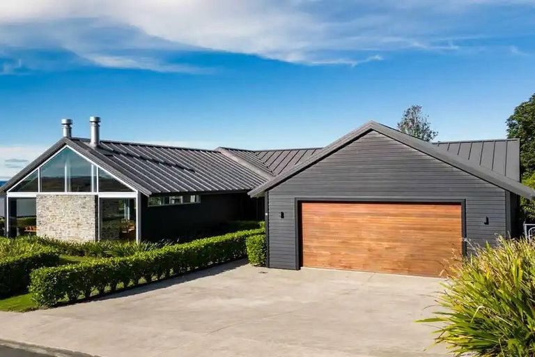 Photo of property in 15 Ngapera Way, Omori, Turangi, 3381