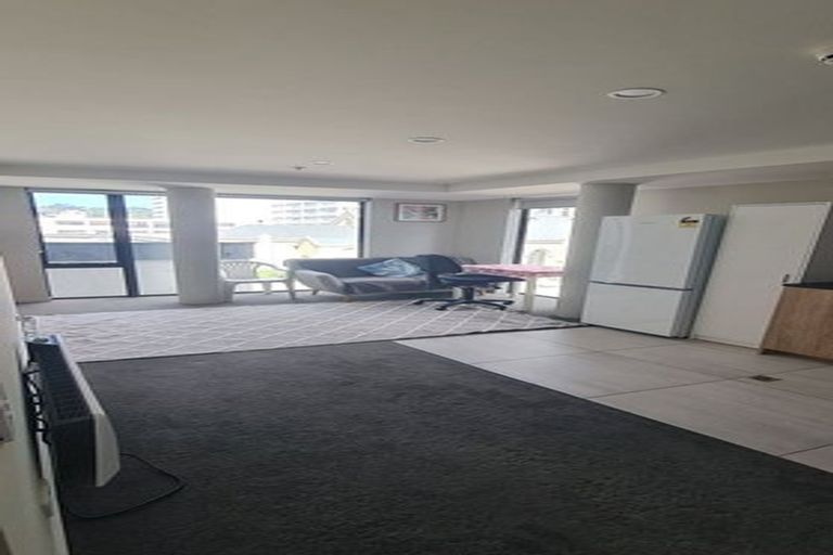 Photo of property in Pinnacle Apartments, W406/160 Victoria Street, Te Aro, Wellington, 6011
