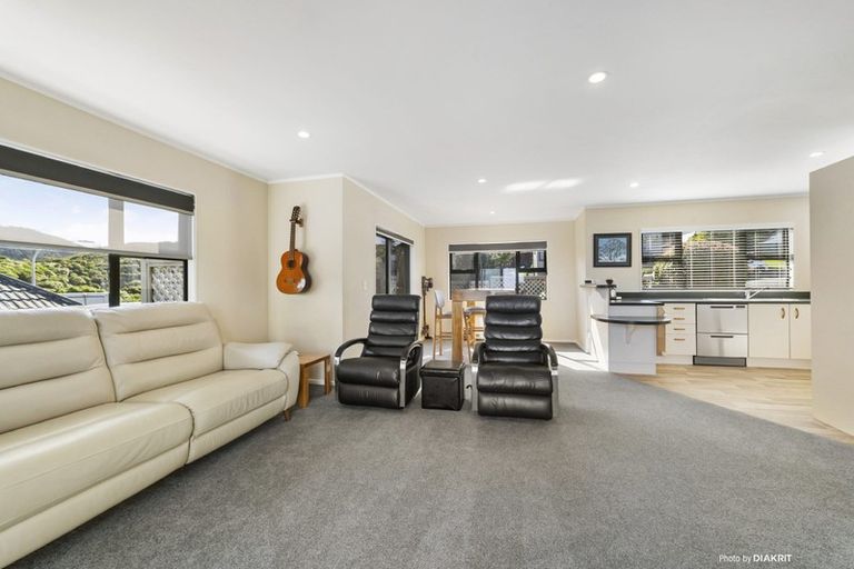 Photo of property in 15 Murchison Street, Island Bay, Wellington, 6023
