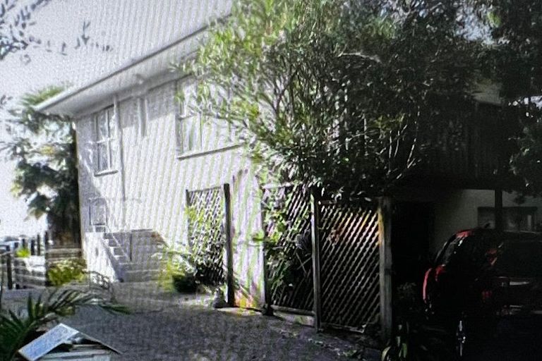 Photo of property in 1/3 Cashmere Place, Glenfield, Auckland, 0629