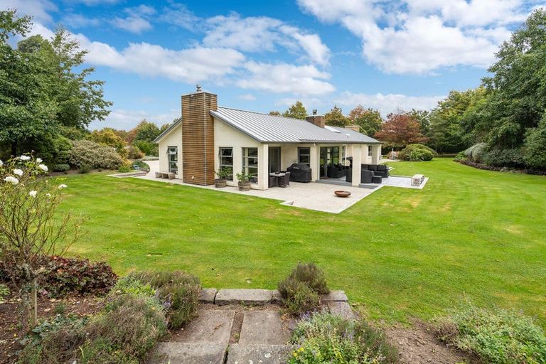 Photo of property in 32 Tirohanga Road, North Taieri, Mosgiel, 9092