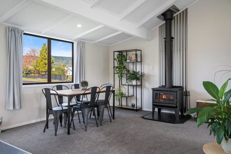 Photo of property in 35 Tennyson Drive, Owhata, Rotorua, 3010