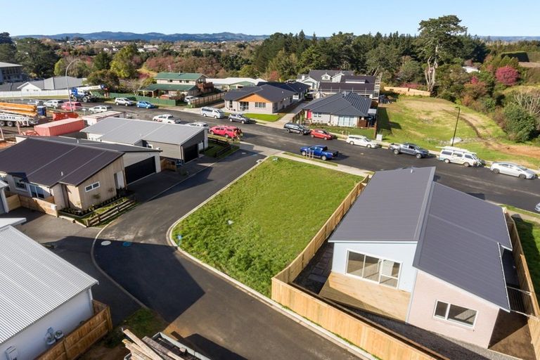 Photo of property in 44 Parau Drive, Bethlehem, Tauranga, 3110