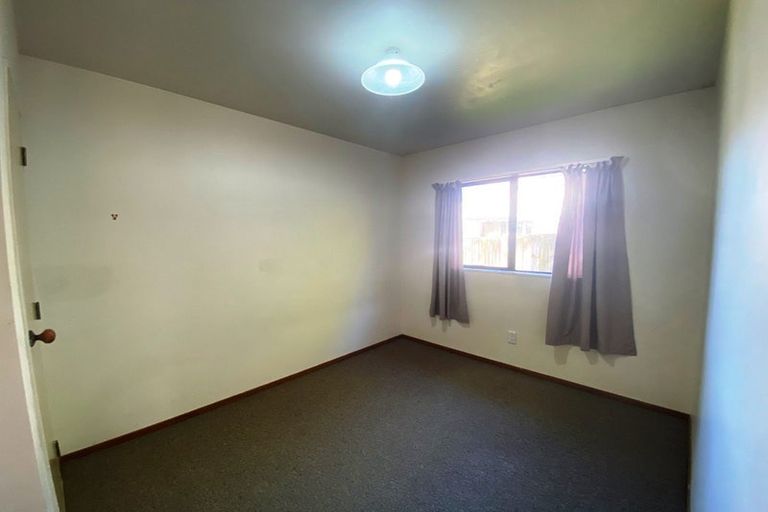 Photo of property in 14 Jean Place, Stanmore Bay, Whangaparaoa, 0932