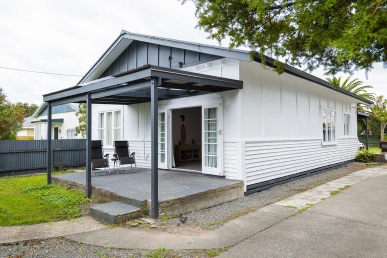 Photo of property in 6 Newton Street, Outer Kaiti, Gisborne, 4010