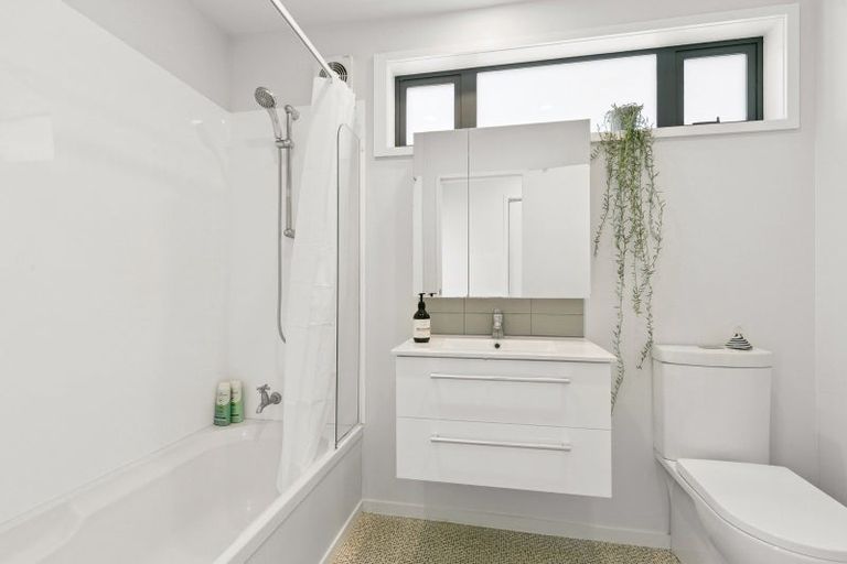 Photo of property in 11 Punjab Street, Khandallah, Wellington, 6035