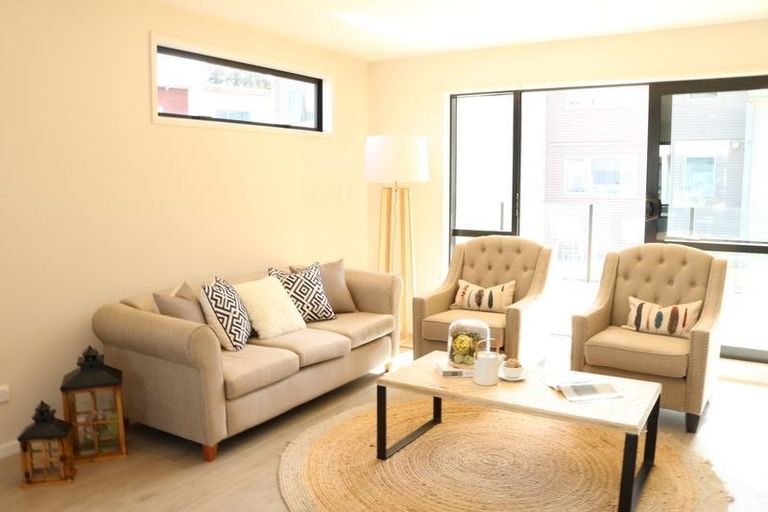 Photo of property in 4/5 Perekia Street, Albany, Auckland, 0632