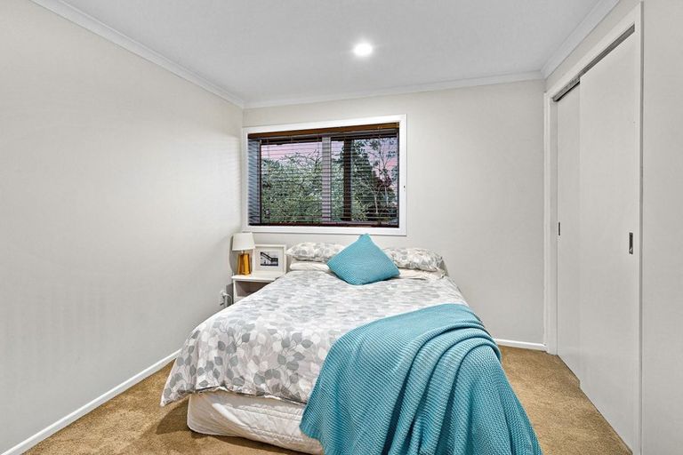 Photo of property in 325 Don Buck Road, Massey, Auckland, 0614