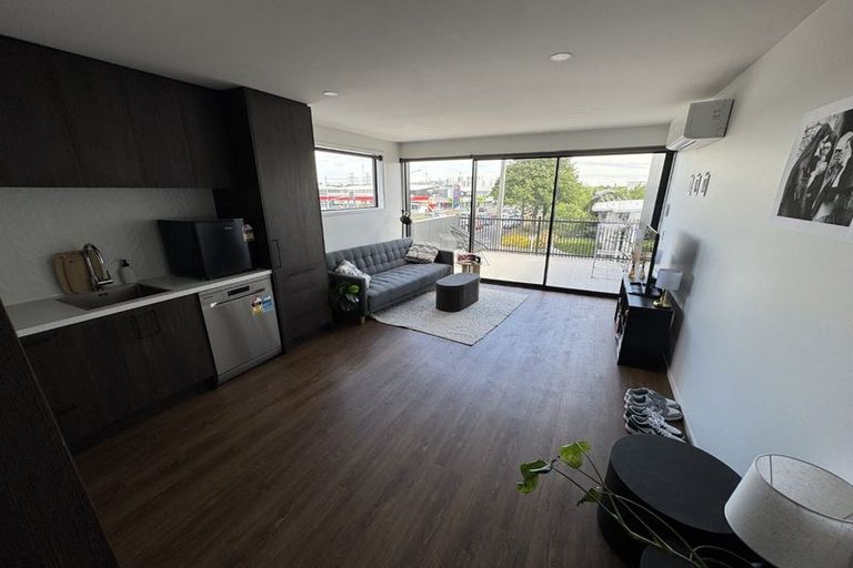 Photo of property in 203/24 Matipo Street, Riccarton, Christchurch, 8041