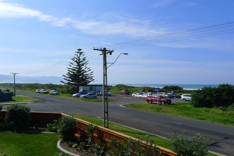 Photo of property in 44 Broadway Road, Waihi Beach, 3611