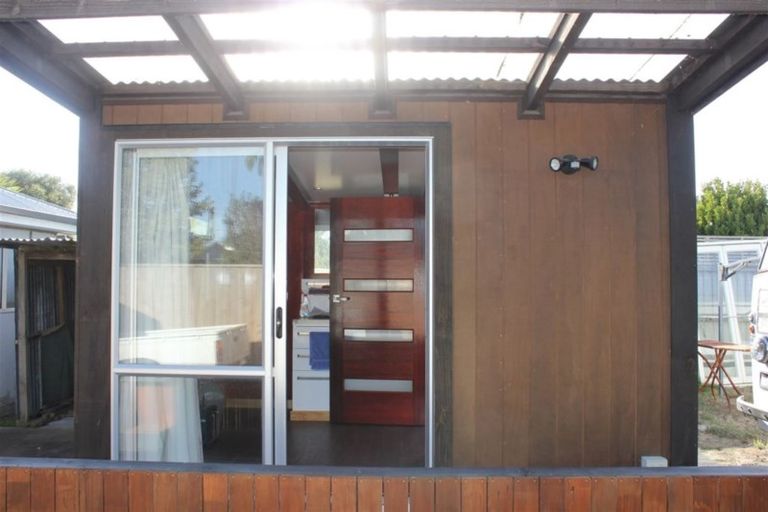 Photo of property in 12 Heyders Road, Spencerville, Christchurch, 8083