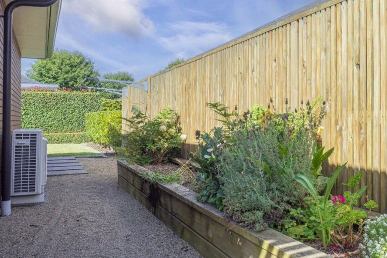 Photo of property in 10 Easby Way, Flagstaff, Hamilton, 3210