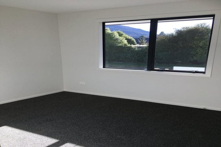 Photo of property in 28 Hewson Crescent, Lake Hawea, Wanaka, 9382