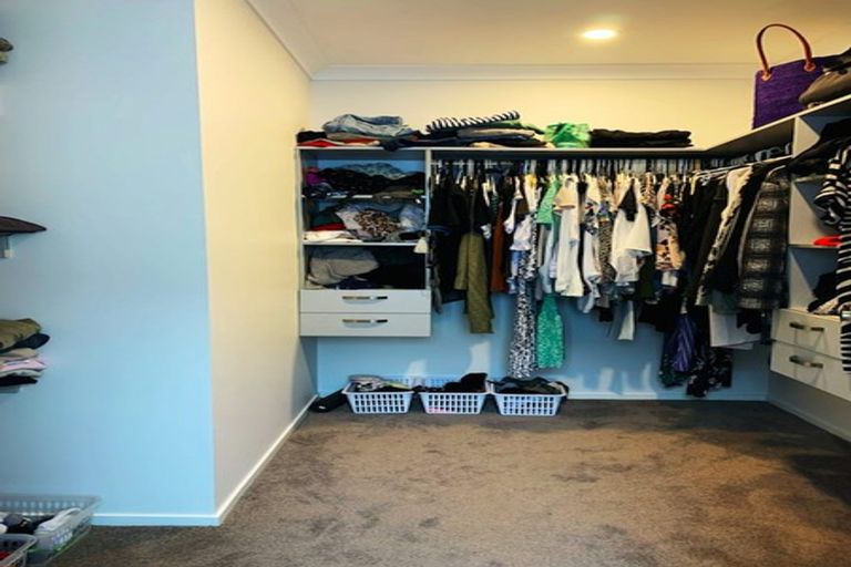 Photo of property in 17 Turutu Place, Long Bay, Auckland, 0630