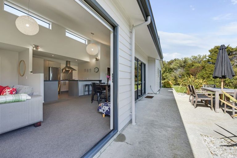 Photo of property in 44 Pine Hill Road, Ruby Bay, Upper Moutere, 7173