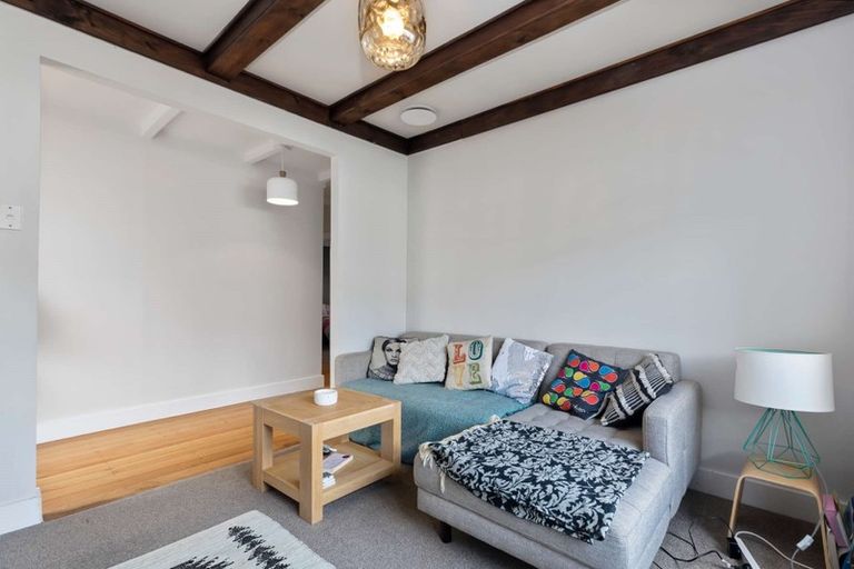 Photo of property in 2/47 Mildmay Road, Henderson, Auckland, 0610