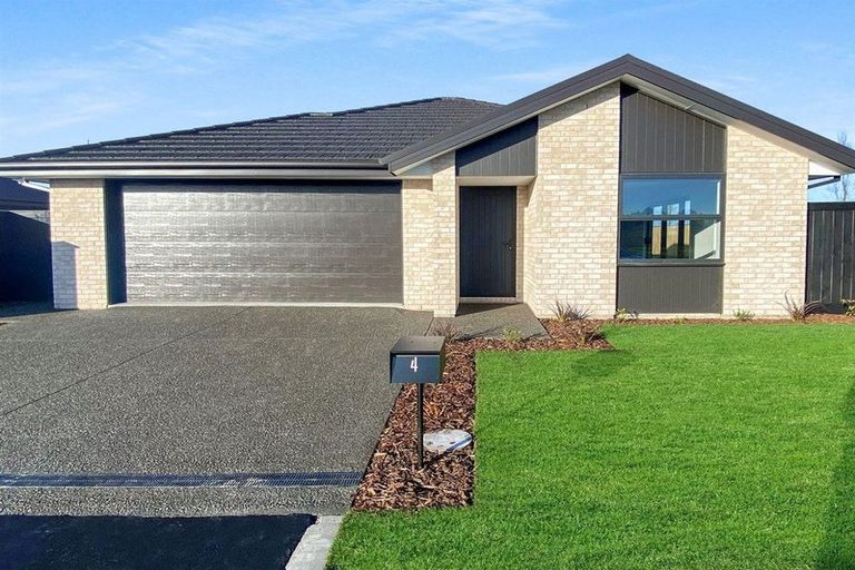 Photo of property in 4 Edgar Way, Rolleston, 7614