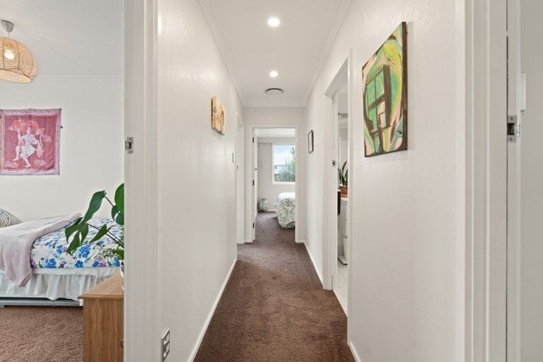 Photo of property in 14 Tweed Street, Kinmont Park, Mosgiel, 9024