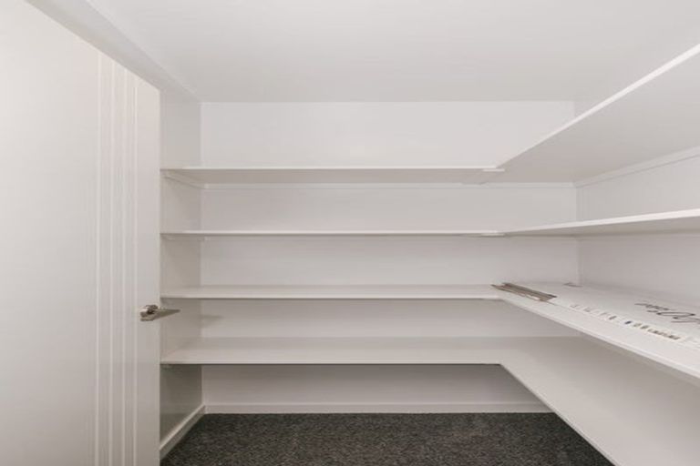 Photo of property in 62 Freedom Drive, Kelvin Grove, Palmerston North, 4414