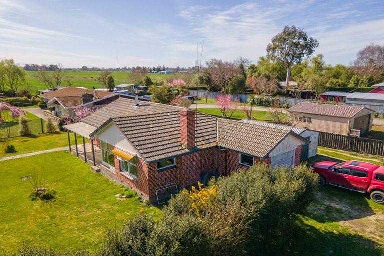 Photo of property in 2 North Street, Winchester, 7985