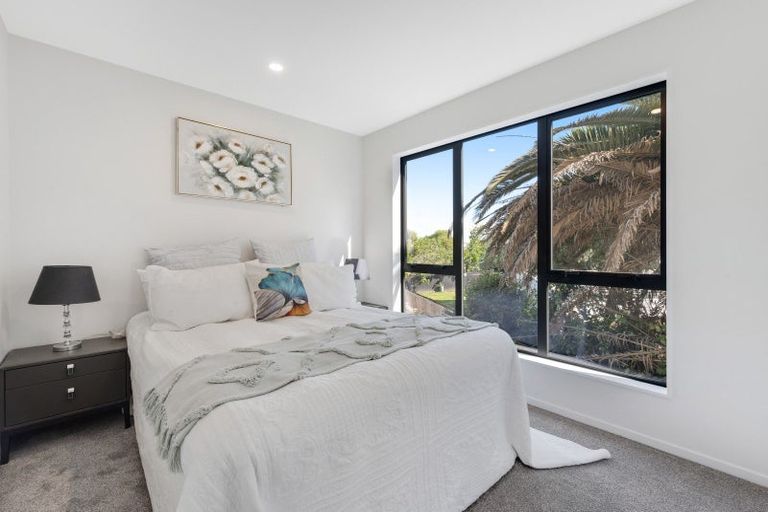 Photo of property in 140e Edgewater Drive, Pakuranga, Auckland, 2010