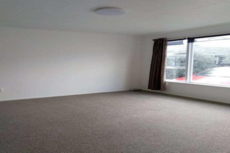 Photo of property in 2/143 Tauhara Road, Tauhara, Taupo, 3330