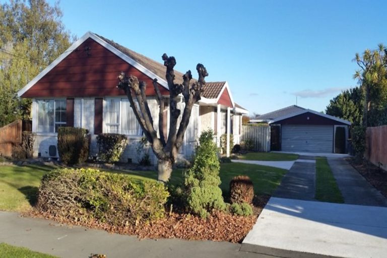 Photo of property in 115 Merrin Street, Avonhead, Christchurch, 8042