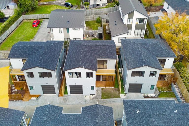 Photo of property in 86b Kervil Avenue, Te Atatu Peninsula, Auckland, 0610