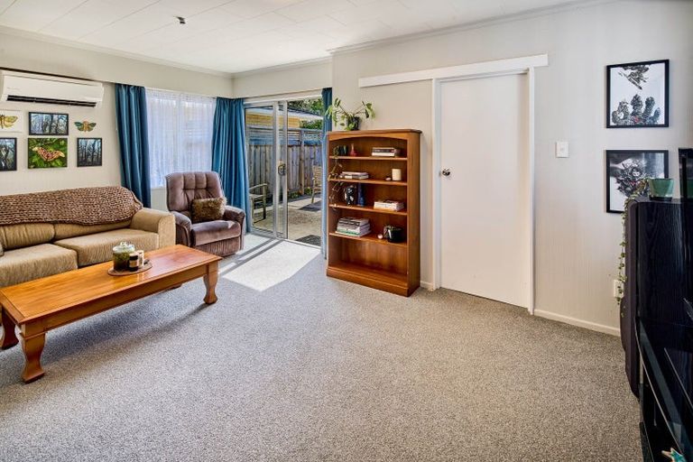 Photo of property in 18 Anthony Grove, Paraparaumu Beach, Paraparaumu, 5032